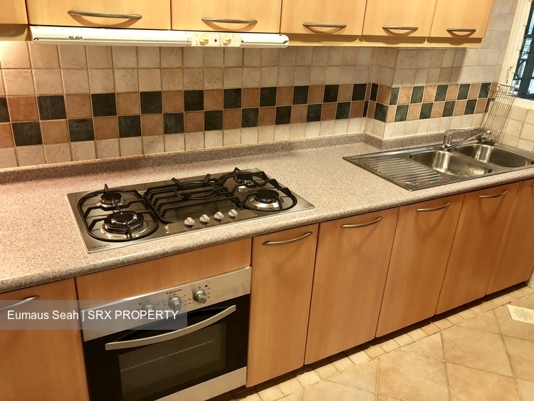 Emerald Garden (D1), Condominium #179316002